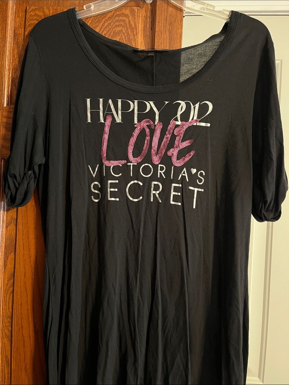 Victoria's Secret Black Short Sleeve Graphic Tee medium